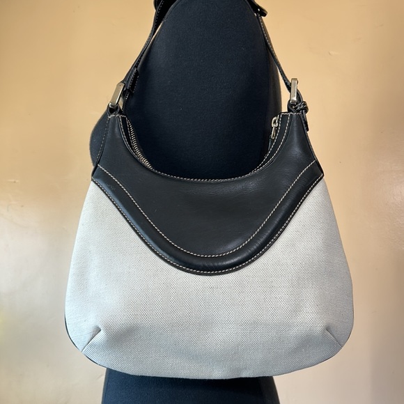 Gucci Crest Leather & Canvas Hobo Bag AUTHENTIC - Picture 4 of 16